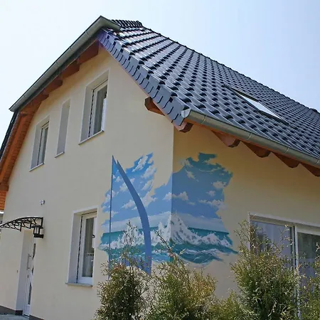 Doppelhaushaelfte Meeresbrise Апартаменты *